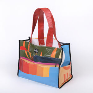 Shopper Upcycling Tasche schräg rechts